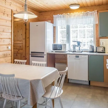 Vuokatin Pihlaja 1a By Interhome *